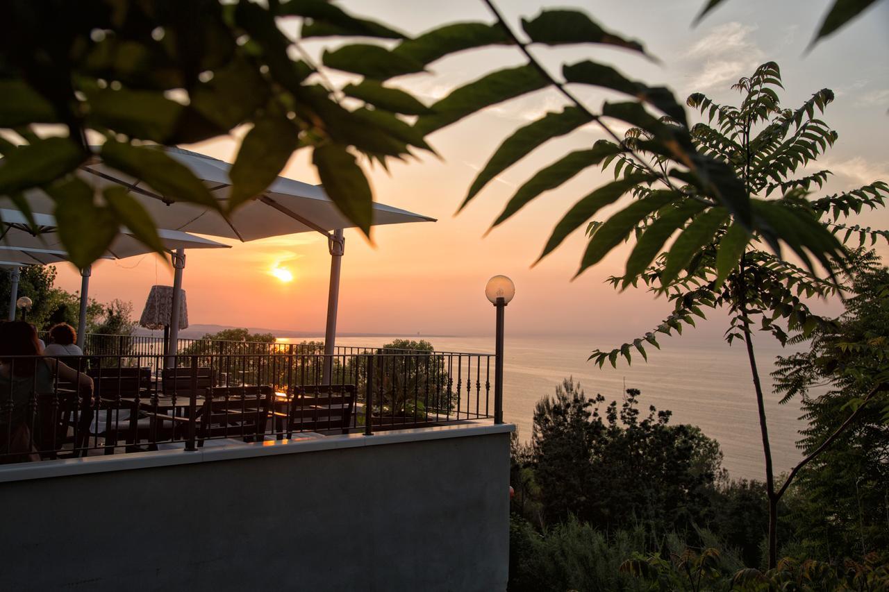 Bahita - Betty'S B&B Gabicce Mare Exterior foto
